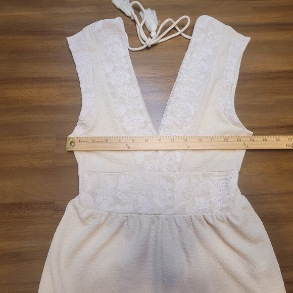 ZARA Sleeveless Textured Lace Jumpsuit Romper Ivory S NWT Chic Designer Evening - Picture 6 of 11